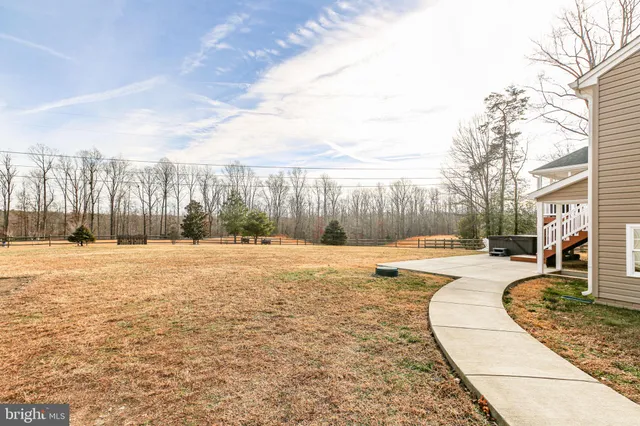 $475,000 | 8515 Foundry Run Drive, Fredericksburg, VA 22408