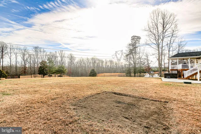 $475,000 | 8515 Foundry Run Drive, Fredericksburg, VA 22408