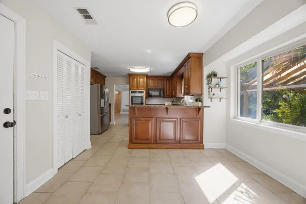 $525,000 | 157 Country Club Road, Shalimar, FL 32579