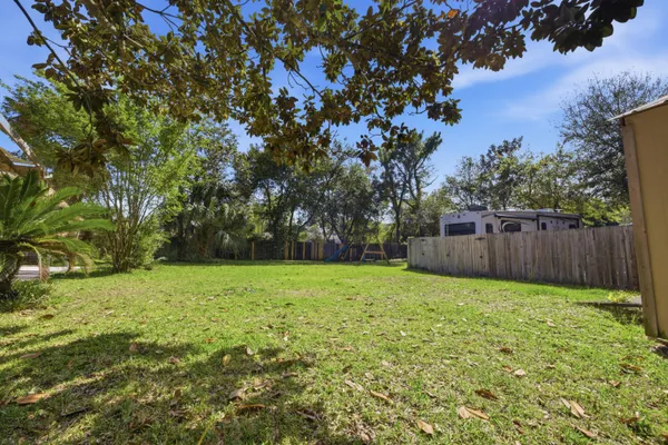 $525,000 | 157 Country Club Road, Shalimar, FL 32579