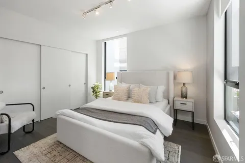 $945,000 | 1515 15th Street, Unit 210, San Francisco, CA 94103