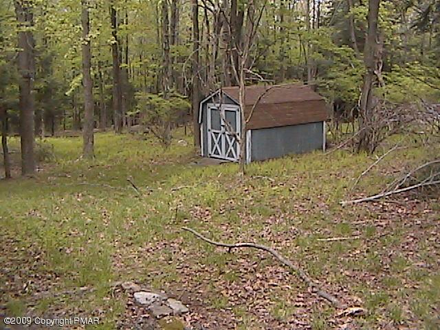 106 Lake In The Clouds Road Canadensis, PA 18325 - Photo 3 of 9 Shed