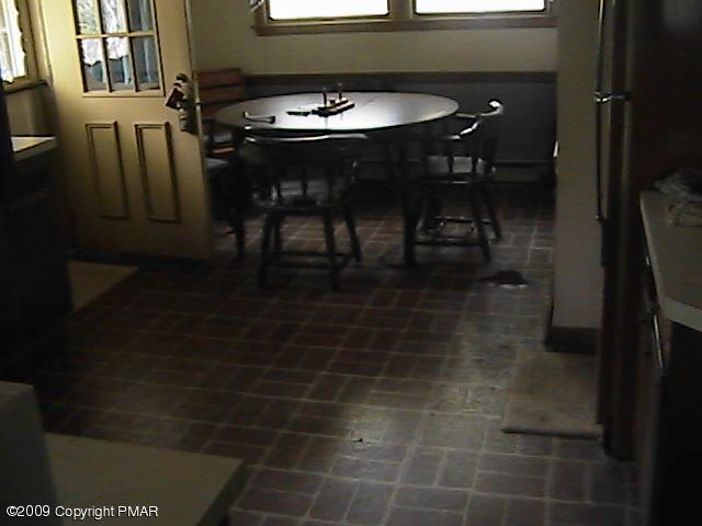106 Lake In The Clouds Road Canadensis, PA 18325 - Photo 6 of 9 Dining Area