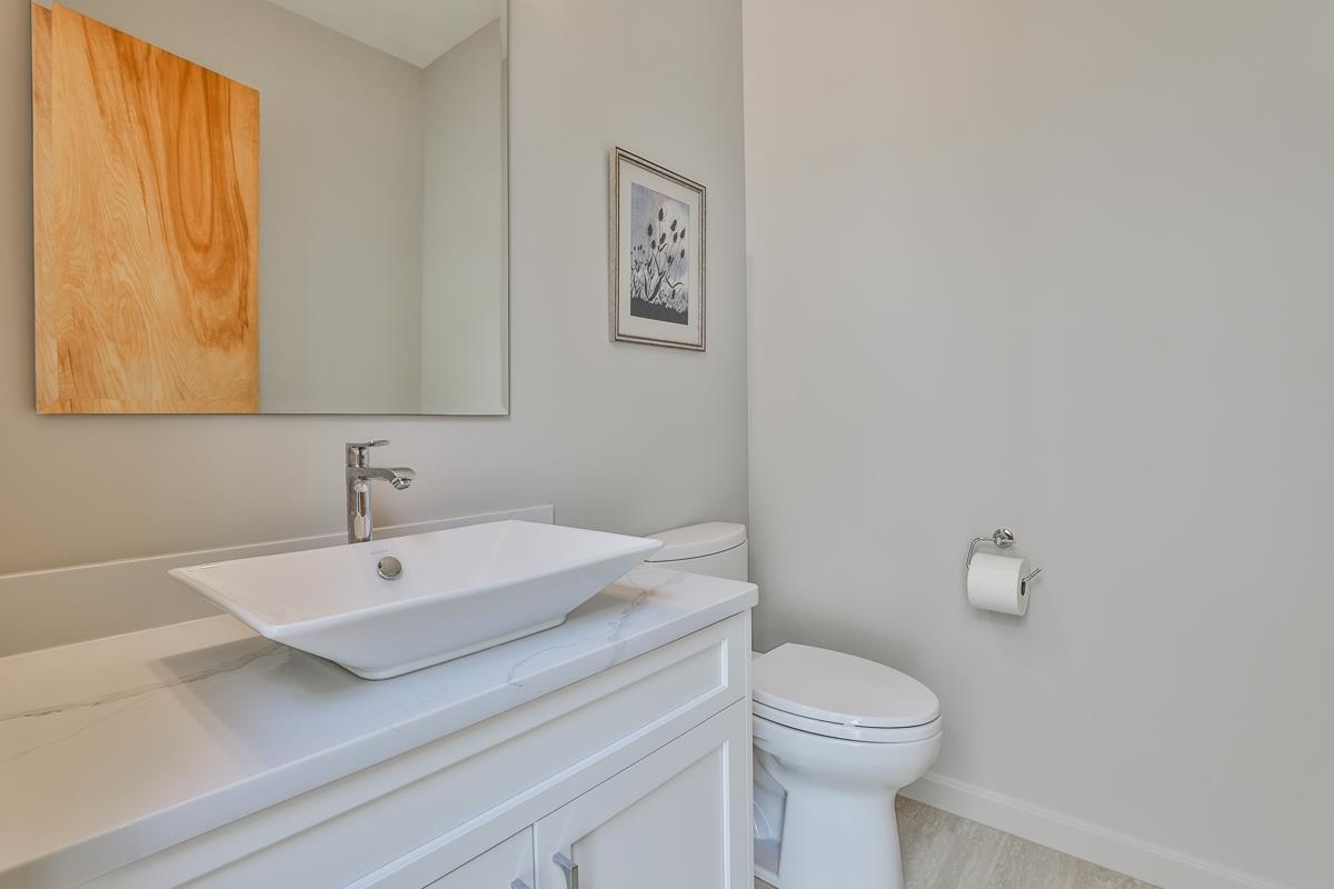 25 Farrwood Road Windham, NH 03087 - Photo 21 of 40