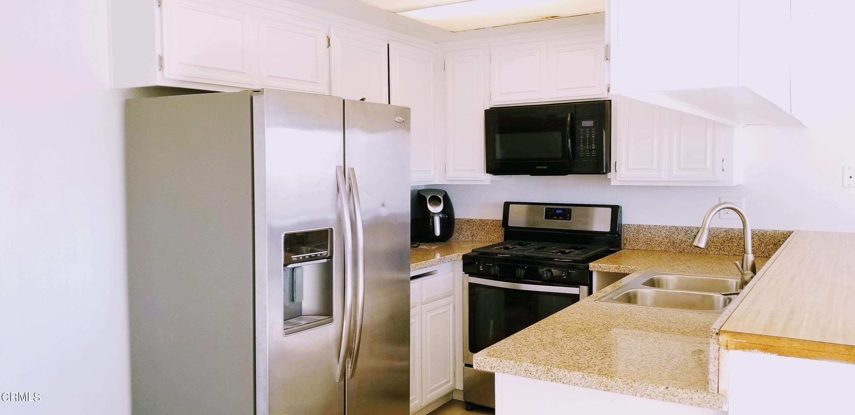 4580 Saviers Road Oxnard, CA 93033 - Photo 2 of 17 20210101_092947