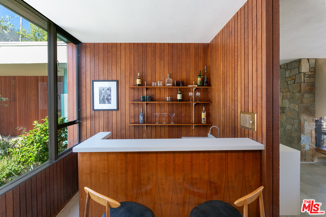 2105 Villa Heights Road Pasadena, CA 91107 - Photo 11 of 53