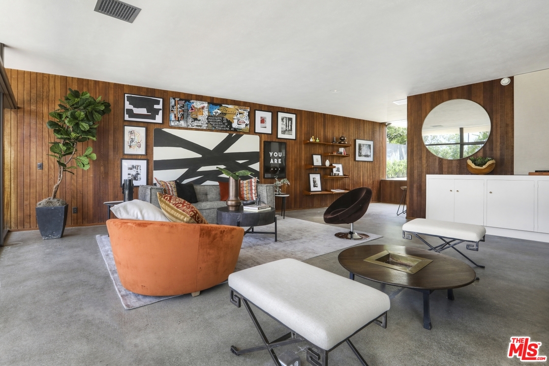 2105 Villa Heights Road Pasadena, CA 91107 - Photo 13 of 53