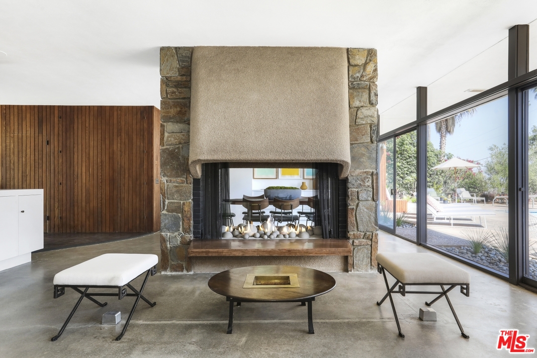 2105 Villa Heights Road Pasadena, CA 91107 - Photo 16 of 53