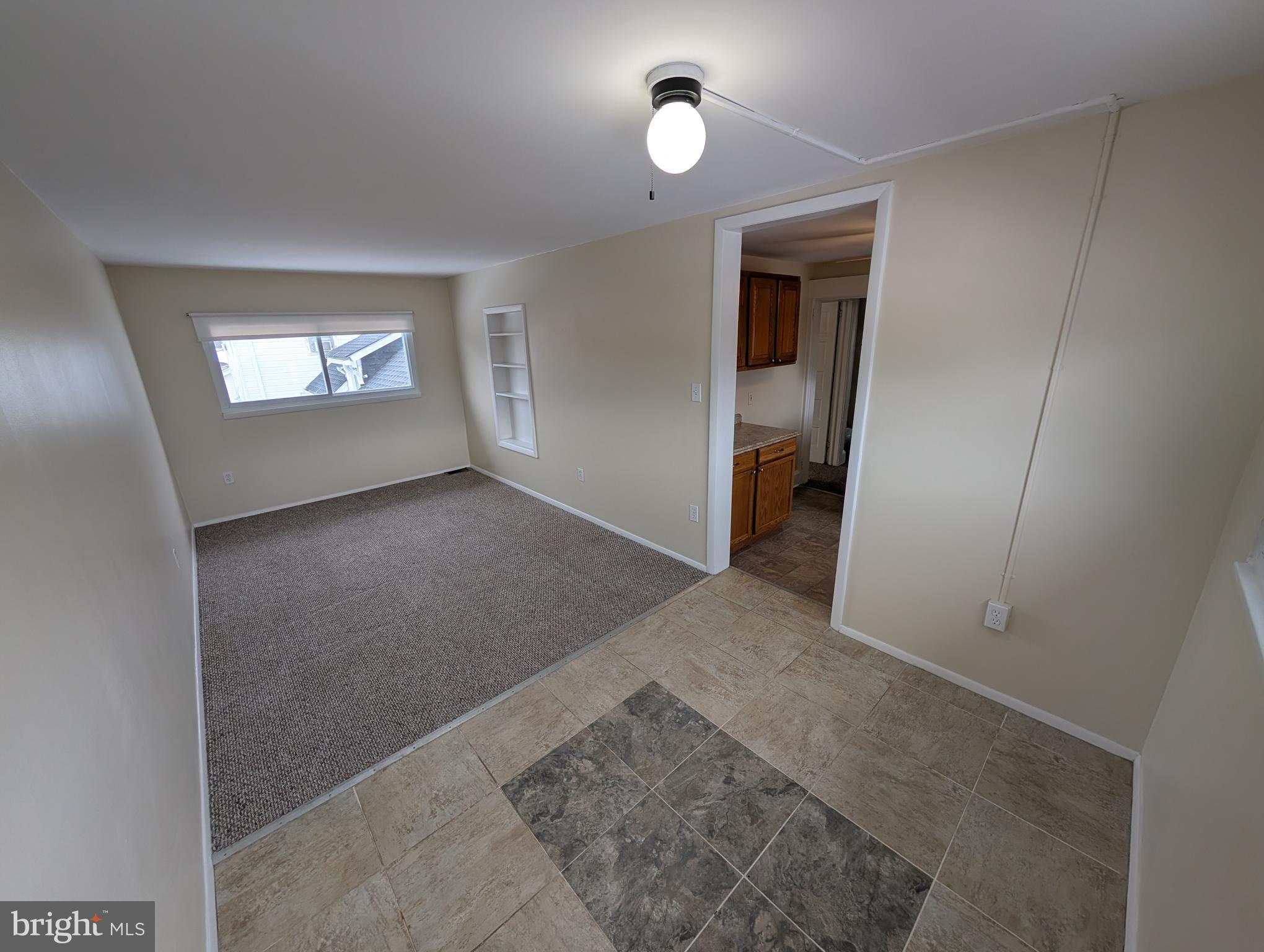 30 West Roland Road Brookhaven, PA 19015 - Photo 6 of 17 an empty room with windows and closet