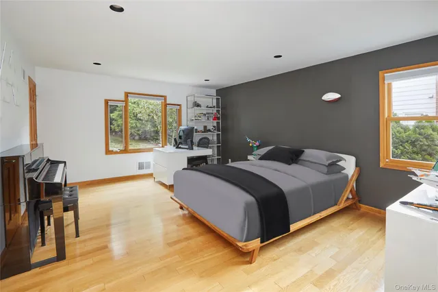 $1,499,000 | 179 Van Etten Boulevard, New Rochelle, NY 10804