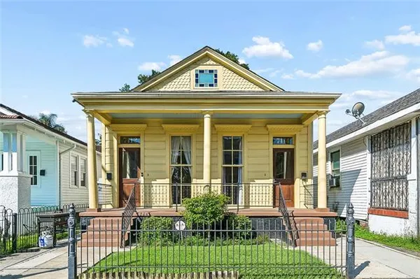 $2,900 | 7412 Zimpel Street, New Orleans, LA 70118