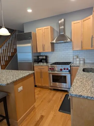 $799,000 | 14 1st Street, Unit J, Stamford, CT 06905