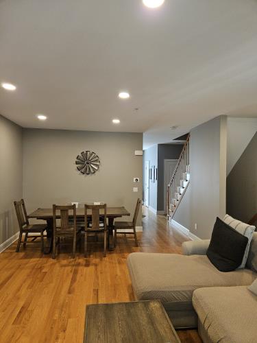 14 1st Street, Unit J Stamford, CT 06905 - Photo 2 of 13