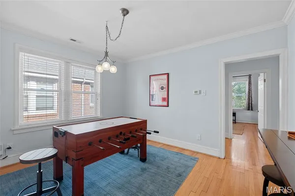 $425,000 | 7055 Dartmouth Avenue, University City, MO 63130