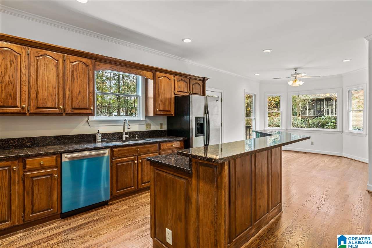 321 Trace Ridge Road Birmingham, AL 35244 - Photo 15 of 34