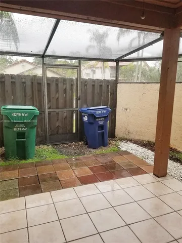 $345,000 | 17298 Northwest 60th Court, Hialeah, FL 33015