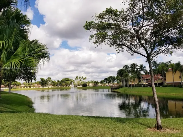 $345,000 | 17298 Northwest 60th Court, Hialeah, FL 33015