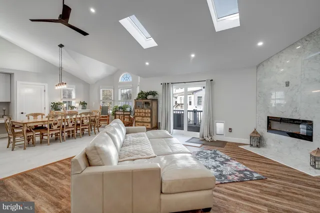 $650,000 | 148 Compass Road, Manahawkin, NJ 08050