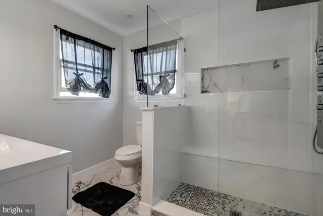 $650,000 | 148 Compass Road, Manahawkin, NJ 08050