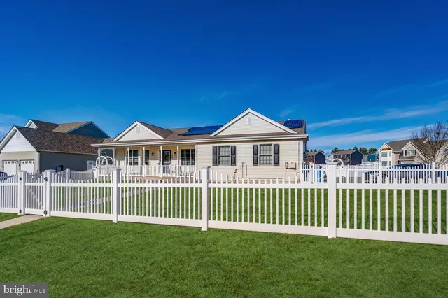 $650,000 | 148 Compass Road, Manahawkin, NJ 08050