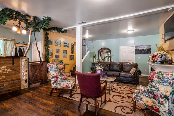 $949,900 | 5518 Highway 30, Benton, TN 37307