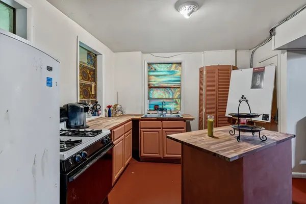 $949,900 | 5518 Highway 30, Benton, TN 37307