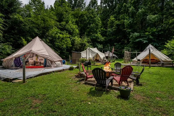 $949,900 | 5518 Highway 30, Benton, TN 37307