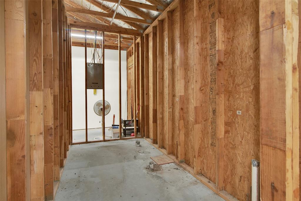 404 North Blanton Whitewright, TX 75491 - Photo 30 of 34 a view of a bathroom with sliding glass door