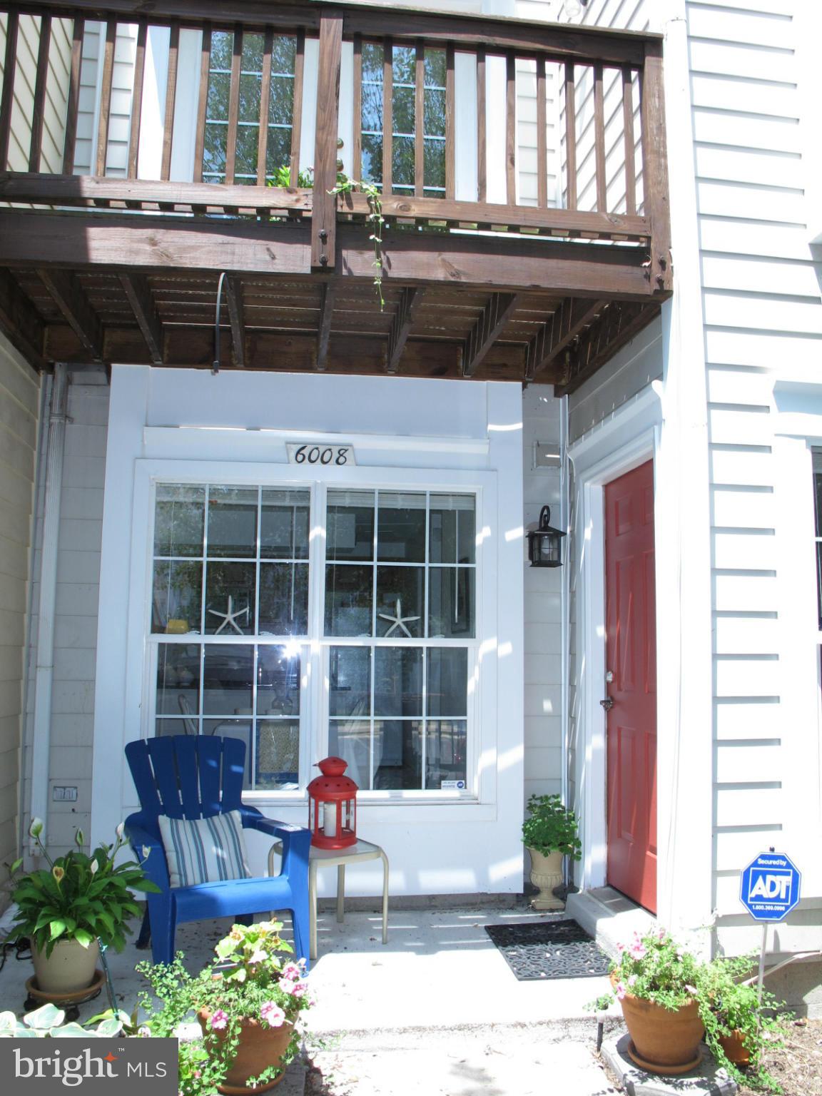 6008 Rabbit Hill Court Centreville, VA 20121 - Photo 23 of 30 Exterior (Front)