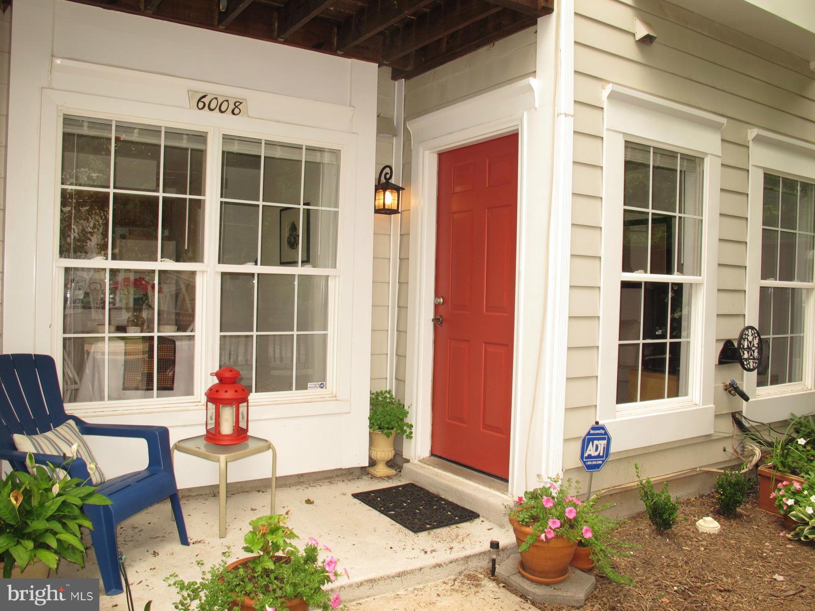 6008 Rabbit Hill Court Centreville, VA 20121 - Photo 25 of 30 Exterior (Front)