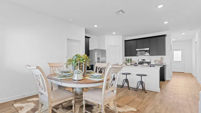 $307,990 | 6228 Cherry Mdws Street, Rosenberg, TX 77469