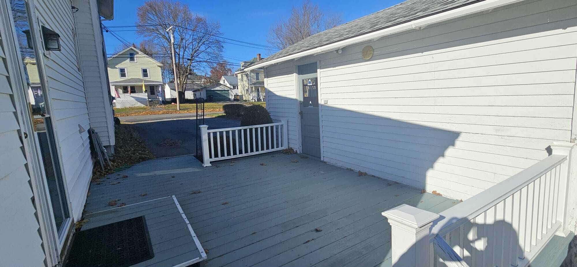 208 7th Street Bangor, ME 04401 - Photo 4 of 48 4