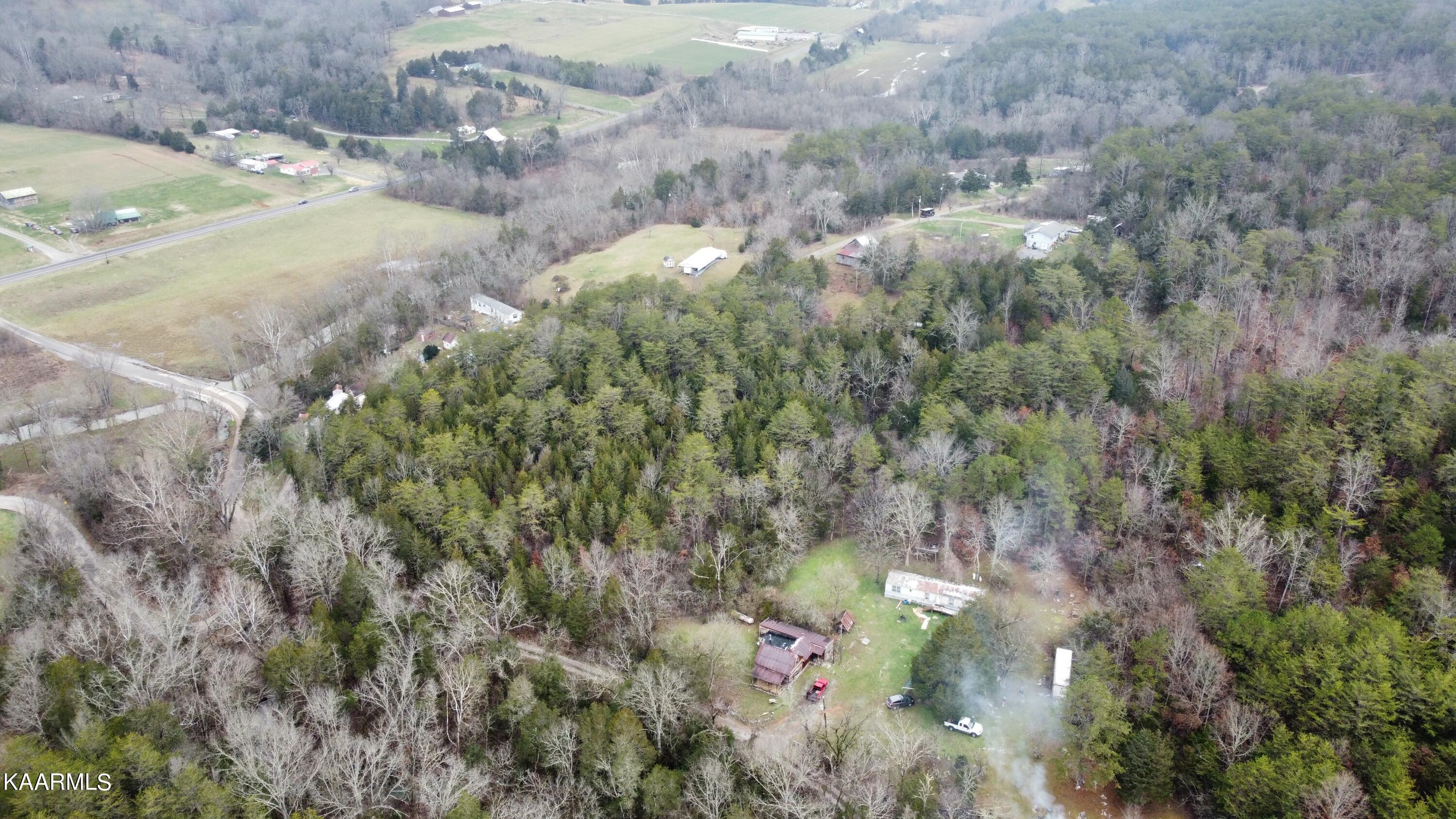 165 Wolfe Hollow Rutledge, TN 37861 - Photo 28 of 41 Photo Jan 05, 11 19 25 AM