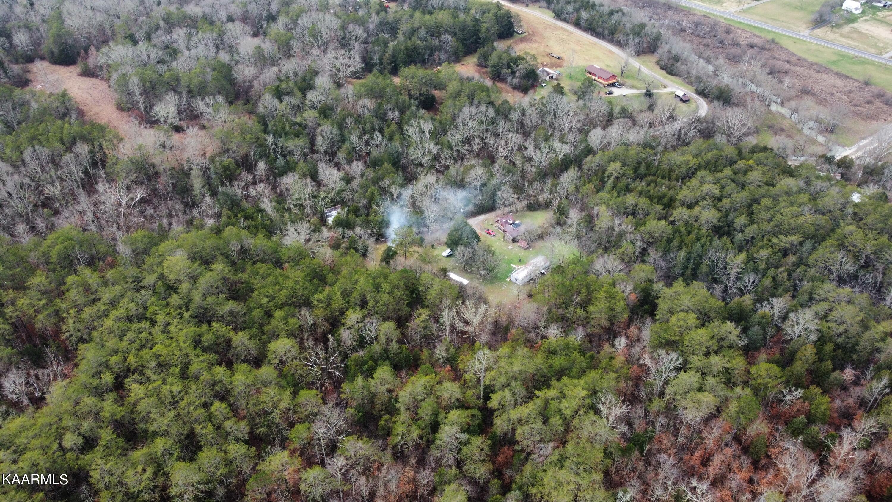 165 Wolfe Hollow Rutledge, TN 37861 - Photo 30 of 41 Photo Jan 05, 11 20 23 AM