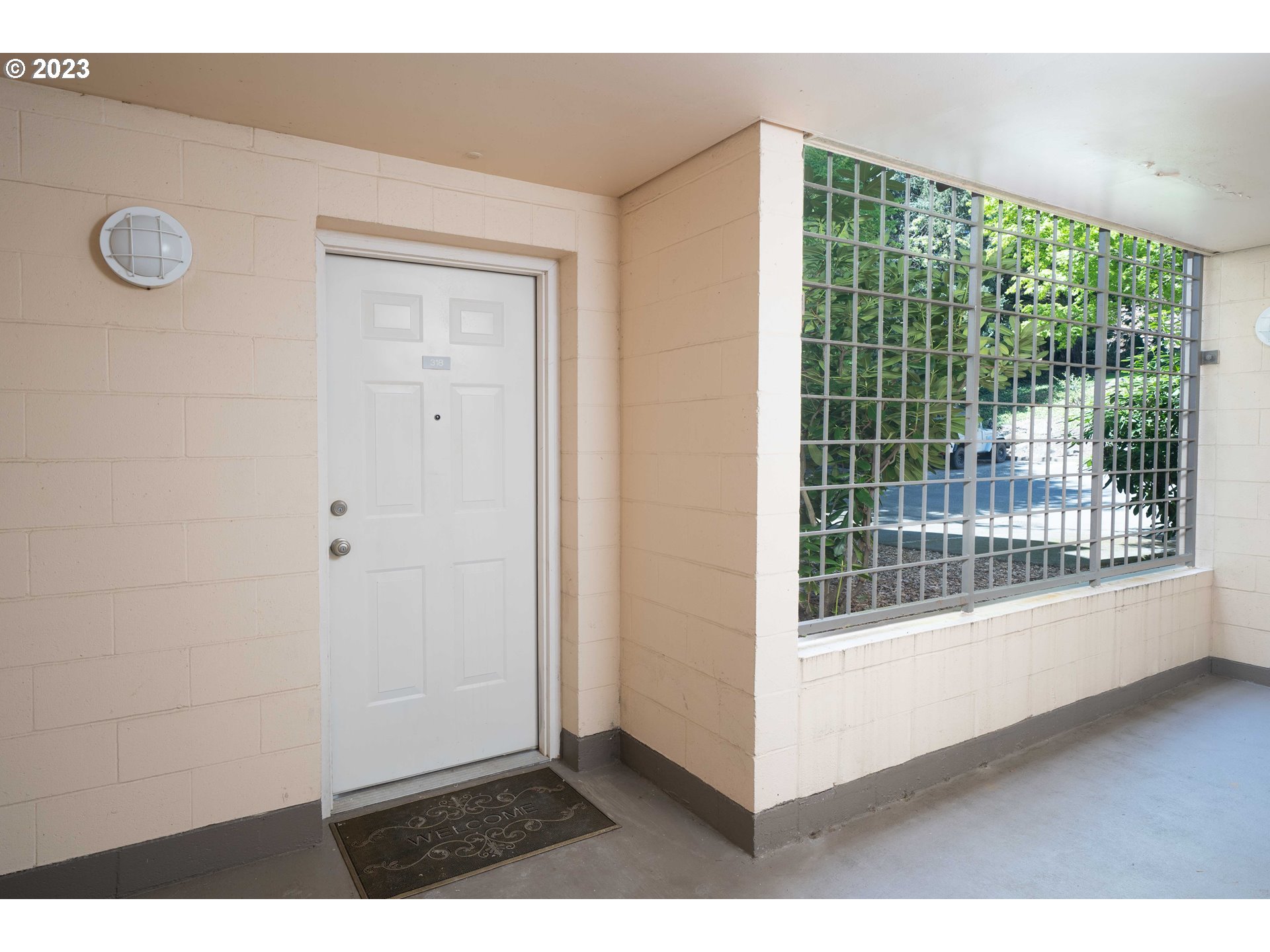6685 West Burnside Road, Unit 318 Portland, OR 97225 - Photo 2 of 35 Exterior