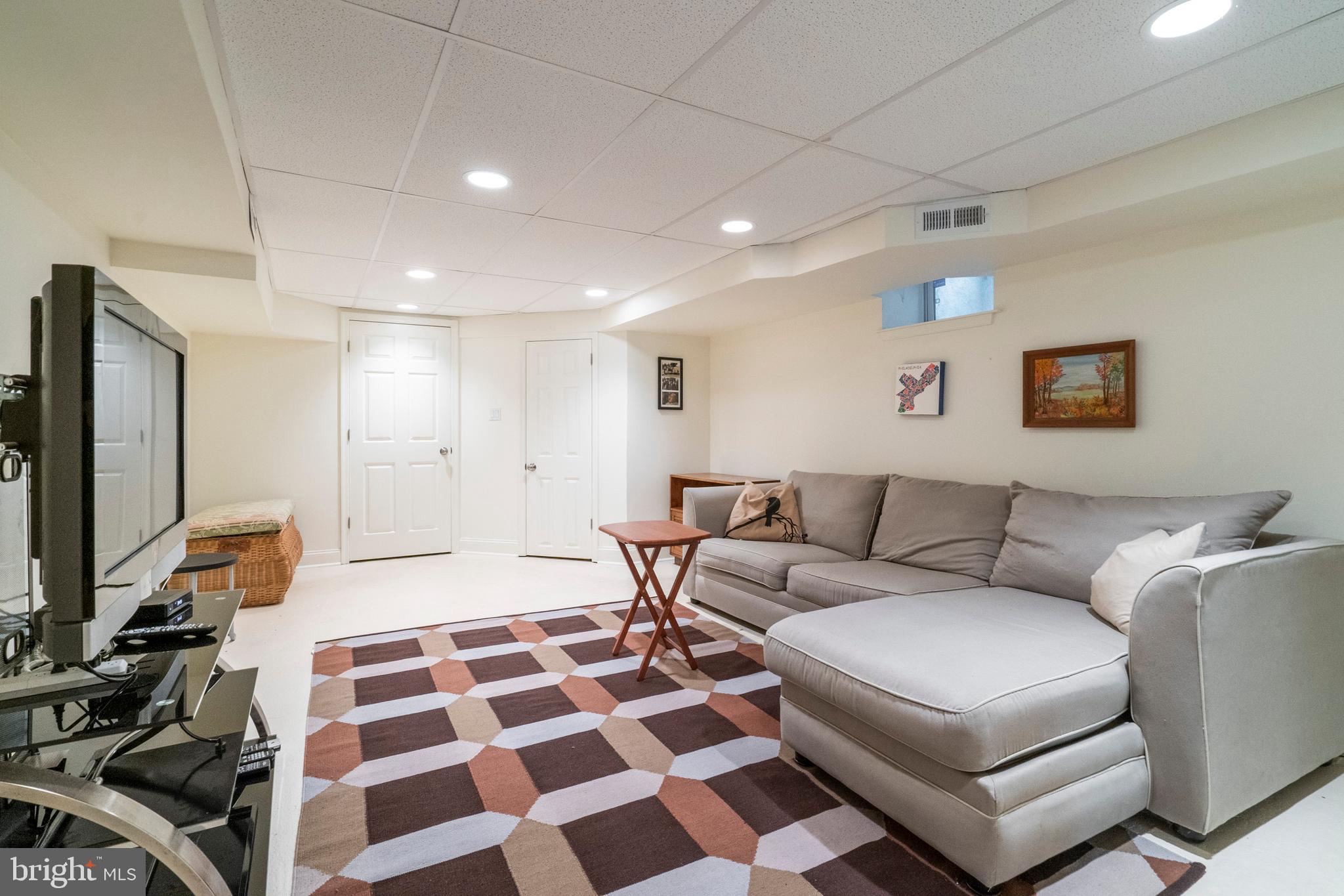 301 Custis Road Glenside, PA 19038 - Photo 29 of 39 Gallery Image 29