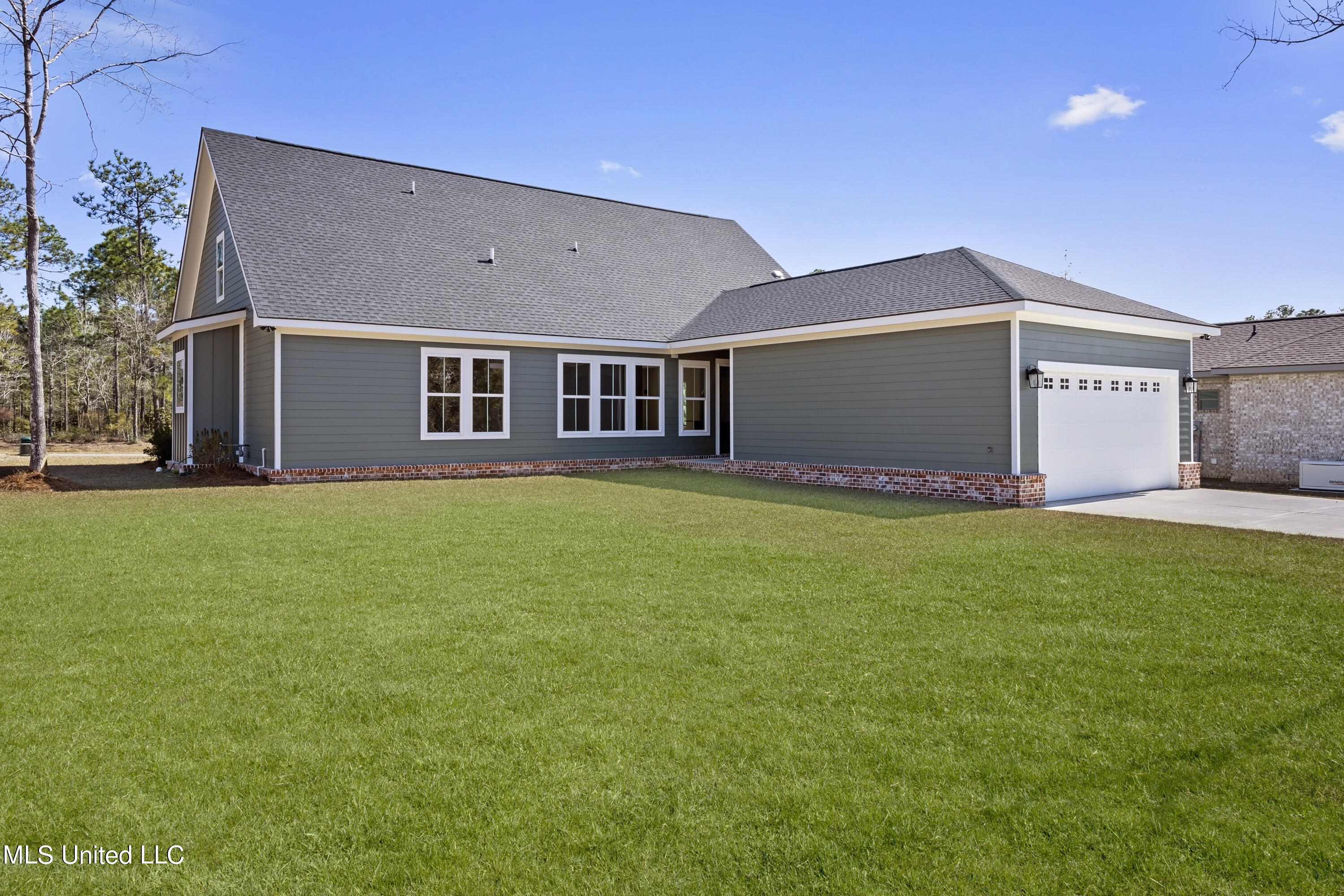 12487 Alphabet Road Gulfport, MS 39503 - Photo 5 of 63 rear exterior