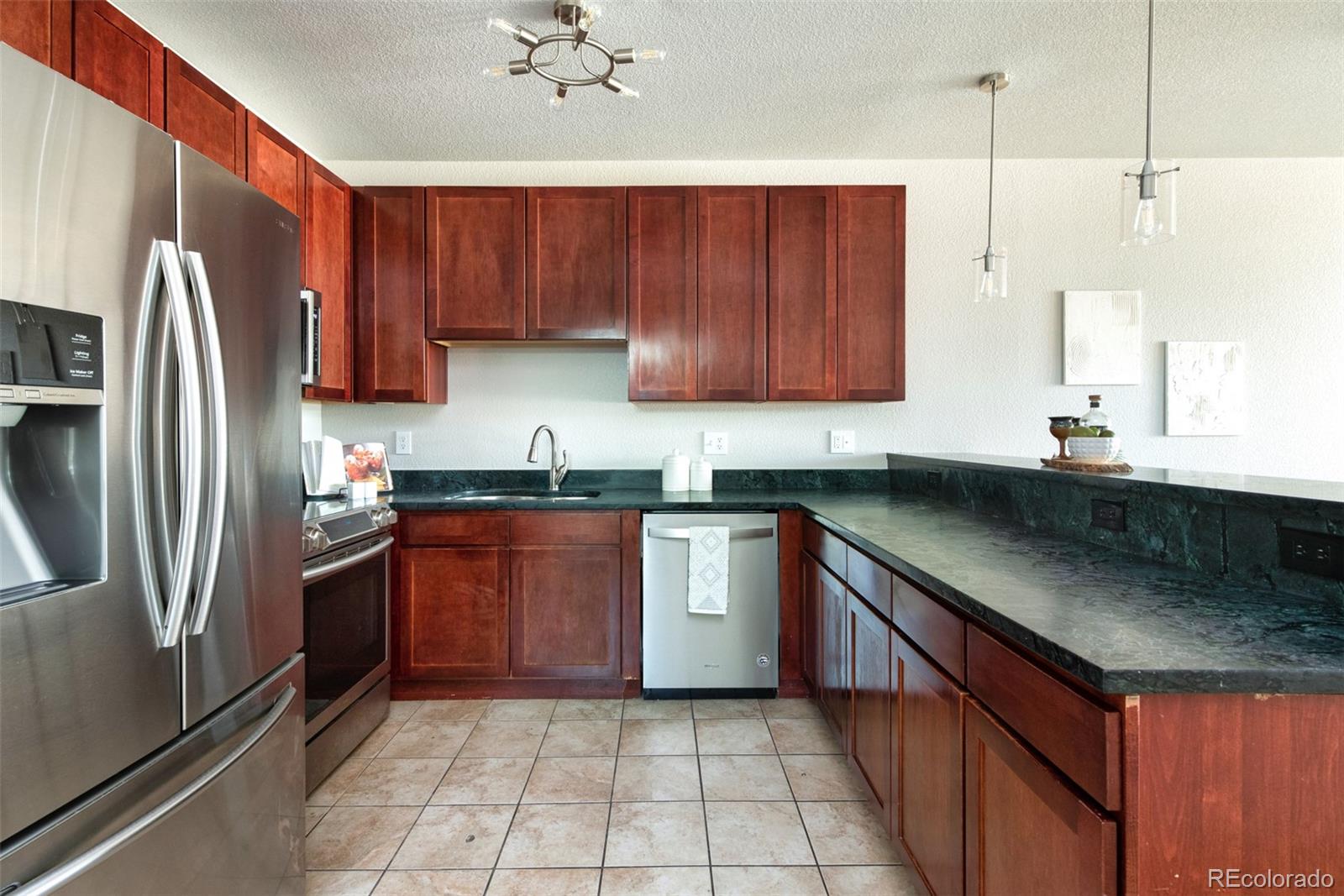 3101 Blake Street, Unit 201 Denver, CO 80205 - Photo 9 of 28