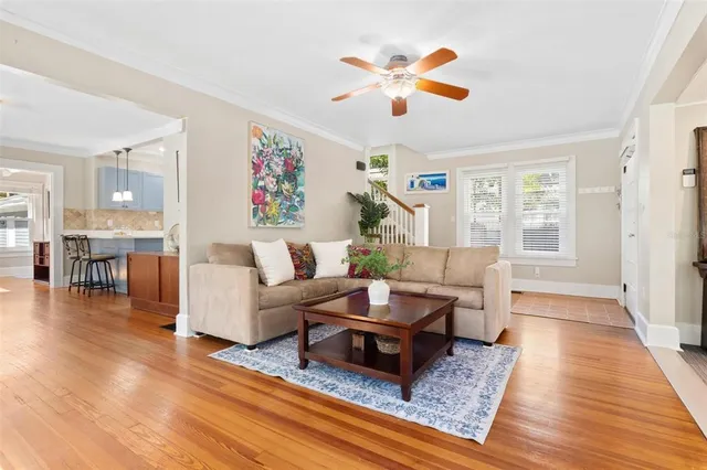 $895,000 | 304 21st Avenue North, St. Petersburg, FL 33704