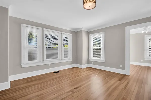 $849,950 | 304 21st Avenue North, St. Petersburg, FL 33704