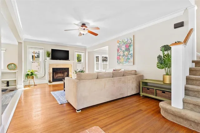 $895,000 | 304 21st Avenue North, St. Petersburg, FL 33704