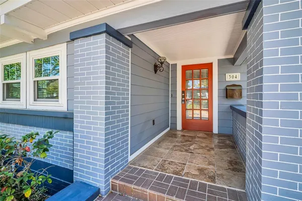$849,950 | 304 21st Avenue North, St. Petersburg, FL 33704
