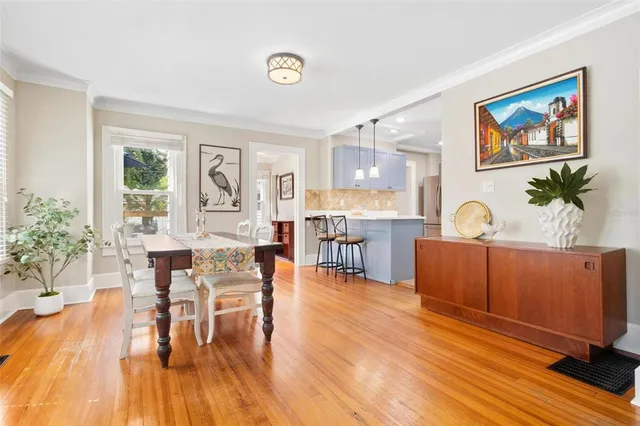 $895,000 | 304 21st Avenue North, St. Petersburg, FL 33704