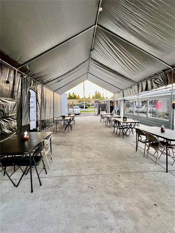 6101 Symmes Road Gibsonton, FL 33534 - Photo 20 of 21 a view of a room with chairs