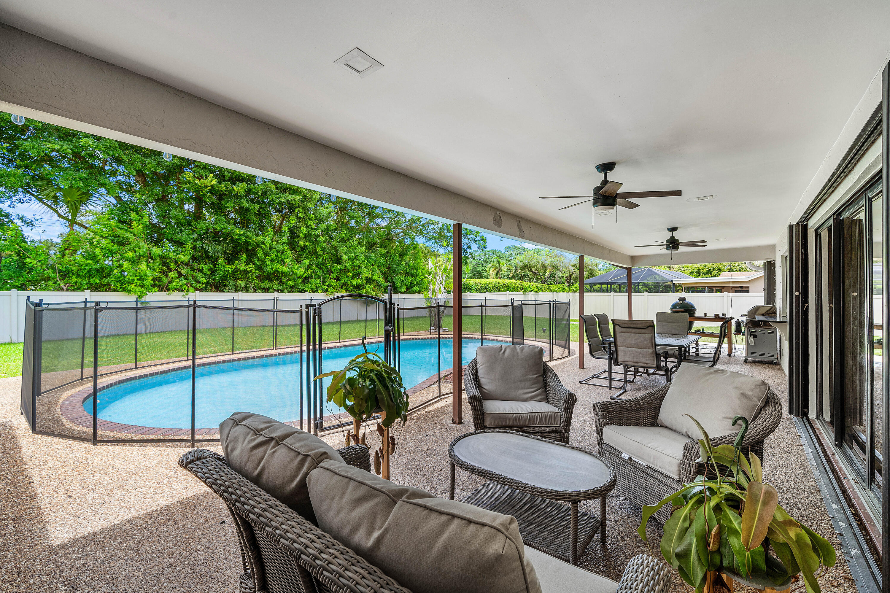 18235 104th Terrace South Boca Raton, FL 33498 - Photo 31 of 50 031-18235104thTerraceSouth-BocaRaton-FL-