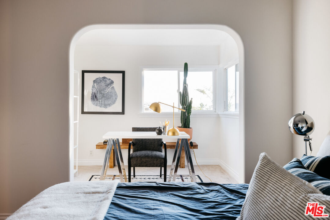 3074 Roderick Place Los Angeles, CA 90065 - Photo 15 of 27