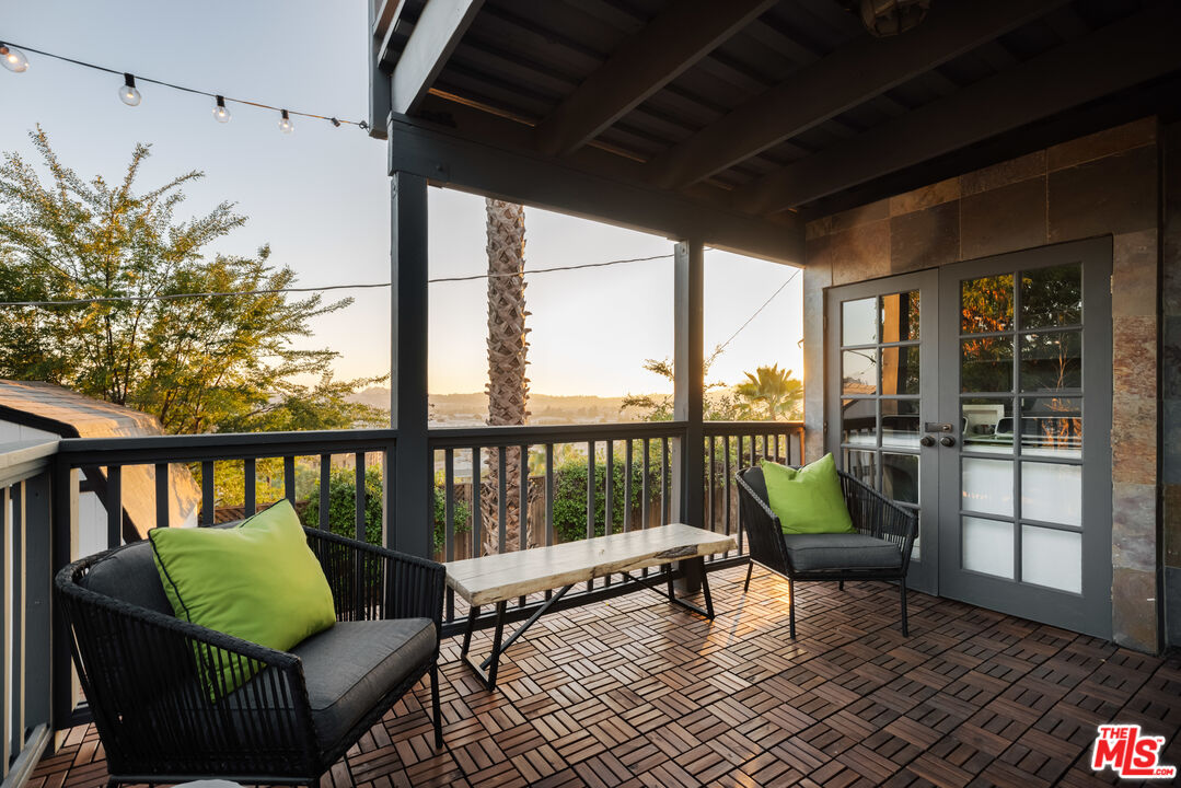 3074 Roderick Place Los Angeles, CA 90065 - Photo 17 of 27