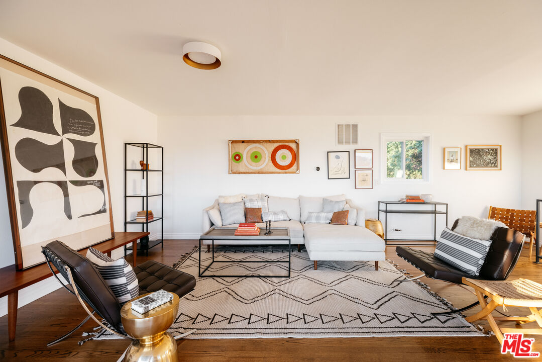 3074 Roderick Place Los Angeles, CA 90065 - Photo 19 of 27