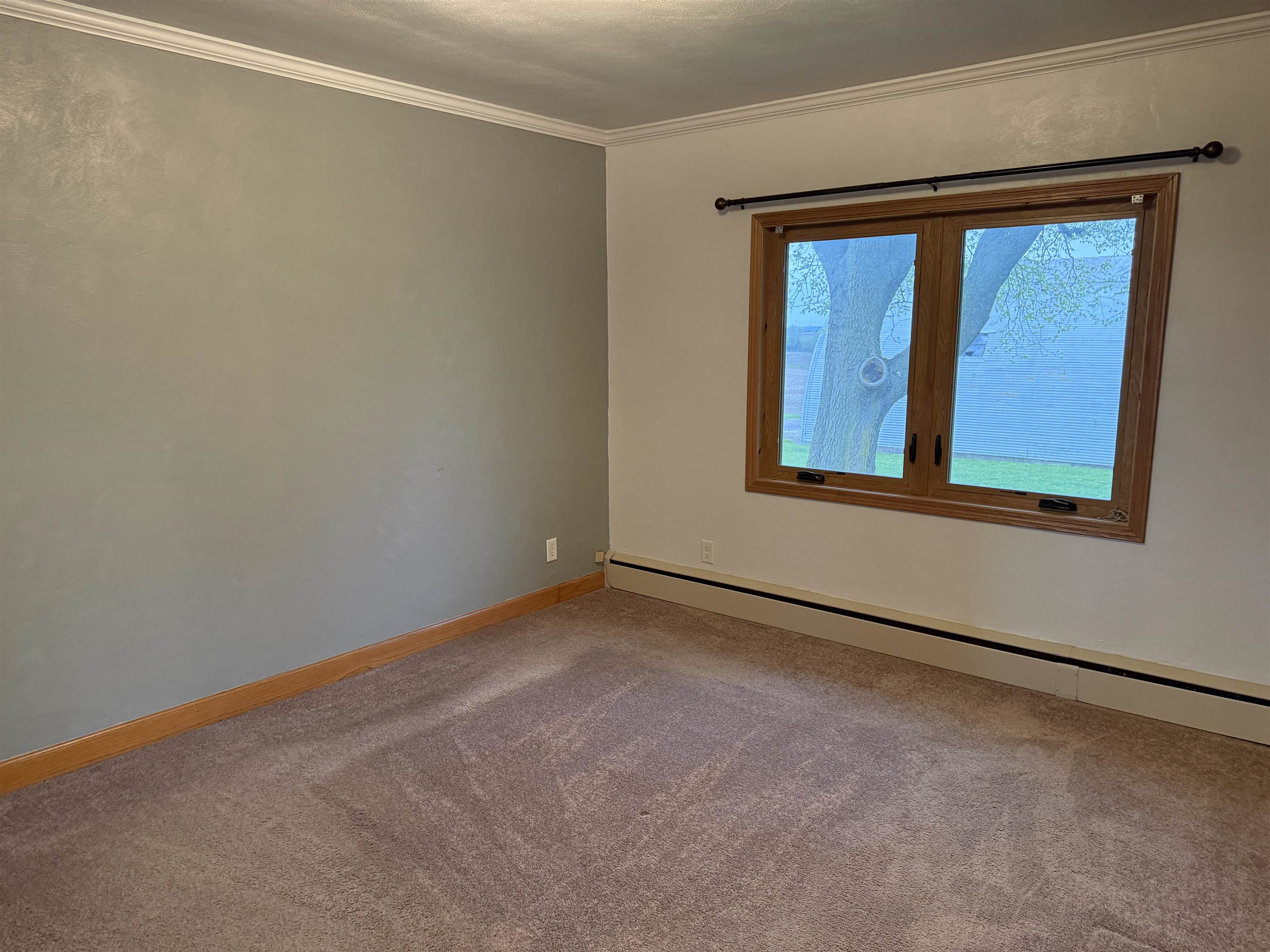 13546 North Showers Road Orangeville, IL 61060 - Photo 12 of 37