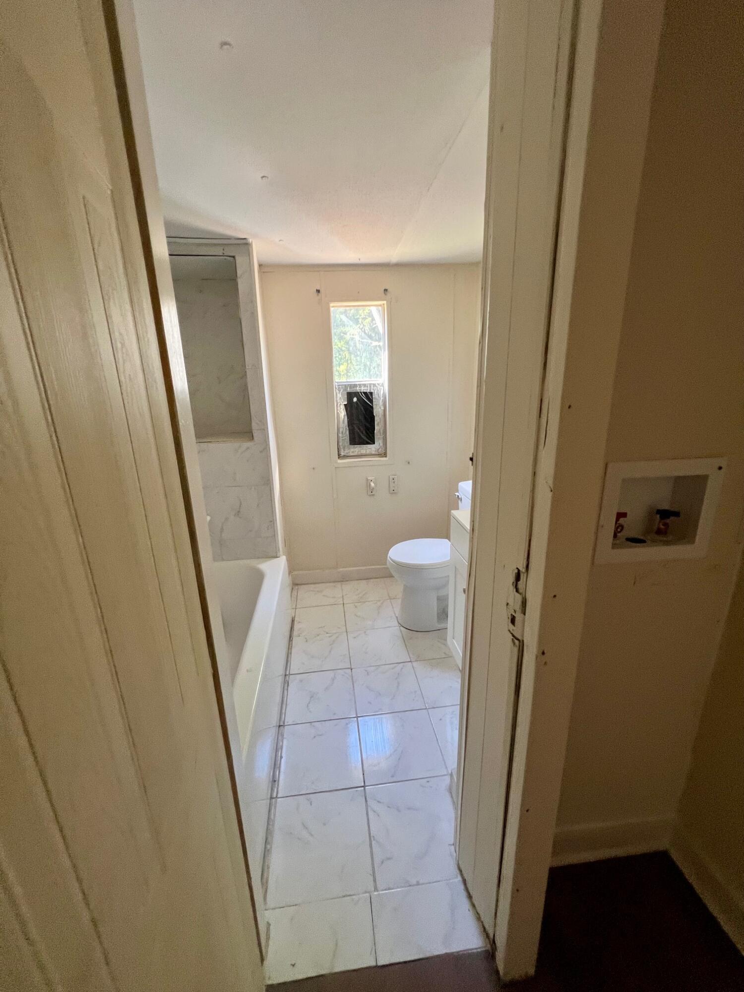 205 3rd Street Walterboro, SC 29488 - Photo 11 of 16 IMG_0521